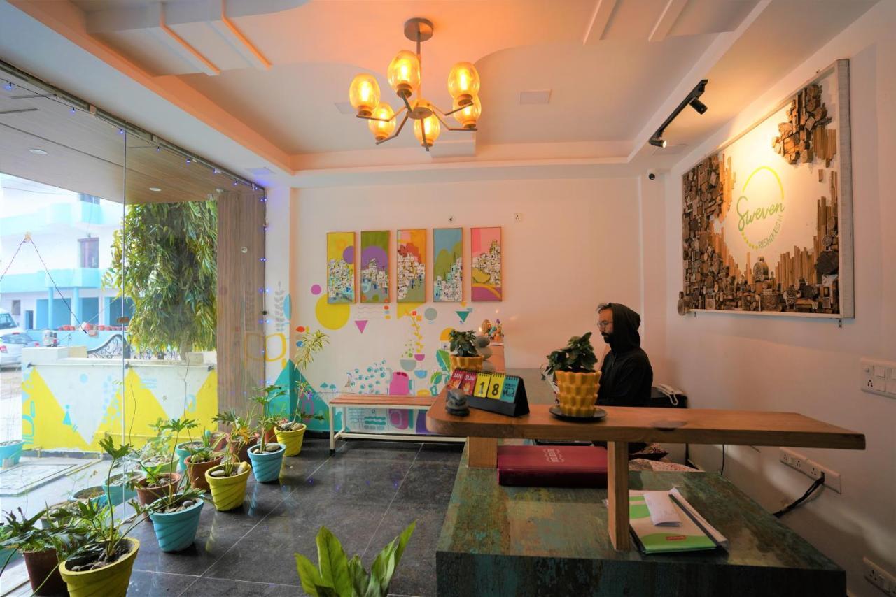 The Sweven Rishikesh Hostel Buitenkant foto